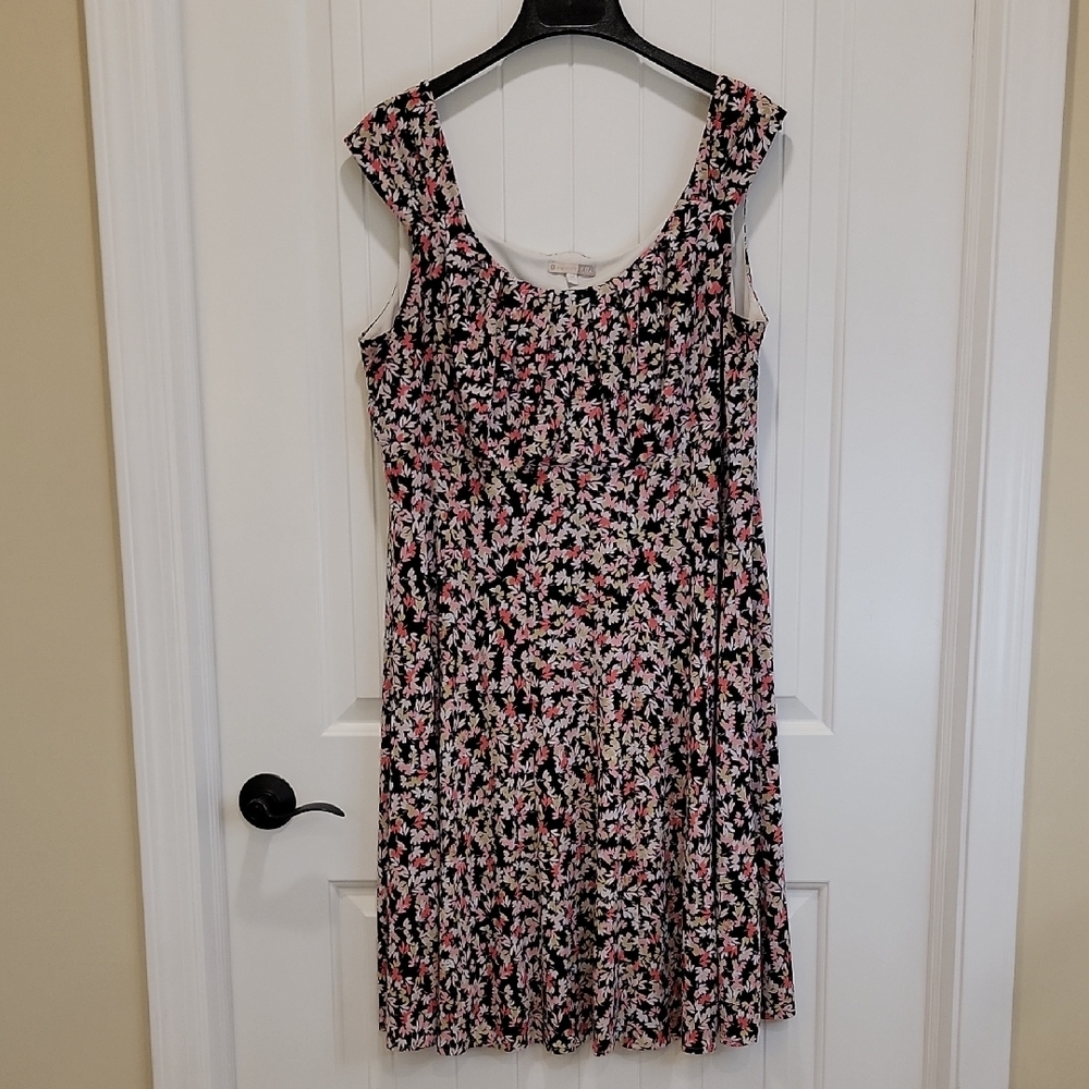 Signature Ella Floral Sleeveless Dress Size 20W